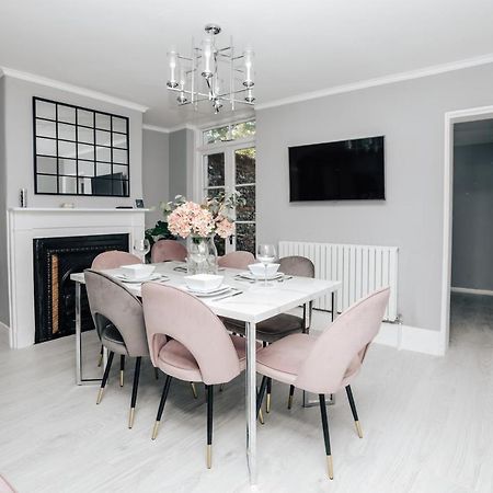 The Mulberry Villa Henley-on-Thames Bagian luar foto