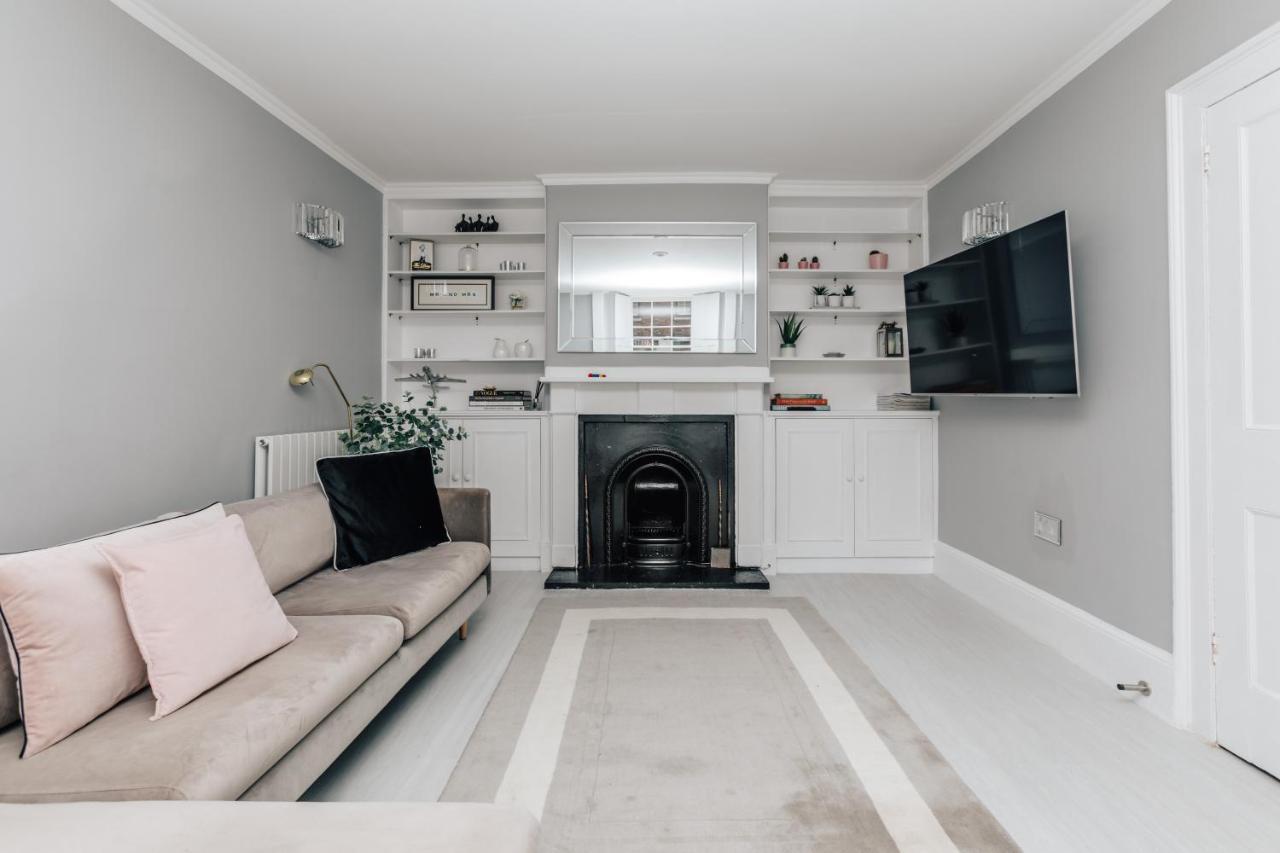 The Mulberry Villa Henley-on-Thames Bagian luar foto